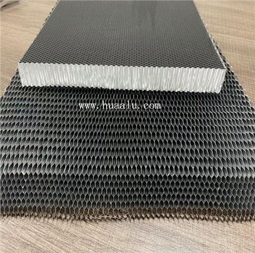 Izrađivač aluminijskih saćastih ploča